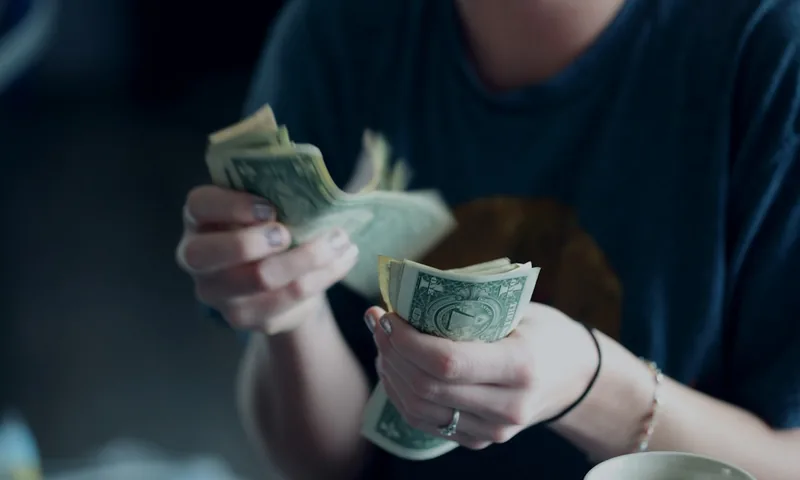 Quanto poupar vs. quanto gastar: o equilíbrio certo entre qualidade e orçamento