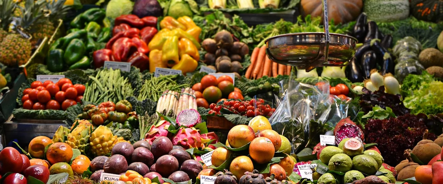 Sazonalidade e preço: o calendário que todo o comprador inteligente deve ter